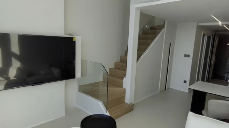 Cloud Seal · Joy Seal - View 1