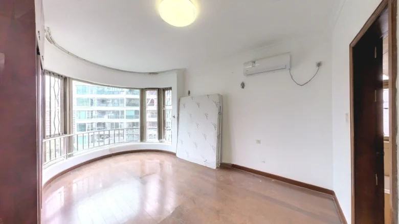 Pearl River Imperial Garden - View 1