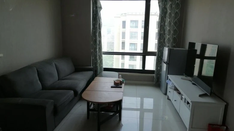 Clear Wind Riverbank - View 4