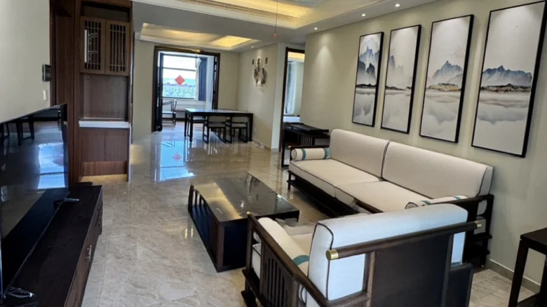 Huayue Haitang (Happy Sea Hibiscus) - View 8