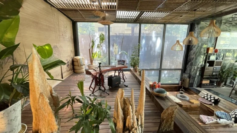 Kunming Dianchi Golf Club - View 9