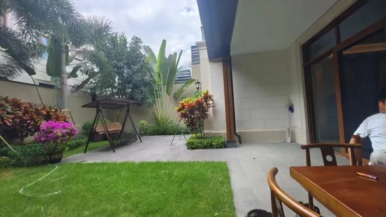 Green City · Hibiscus Tide Chime - View 12