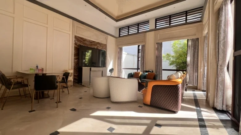 Shang Haitang - View 1