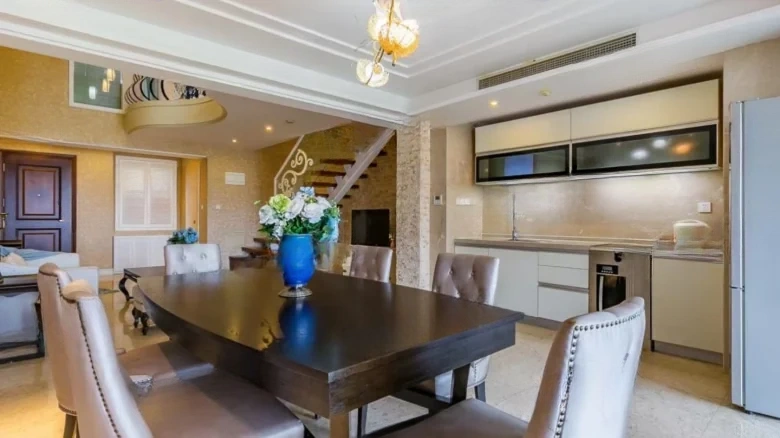 Halfhill Peninsula Central Seaview Avenue - View 7