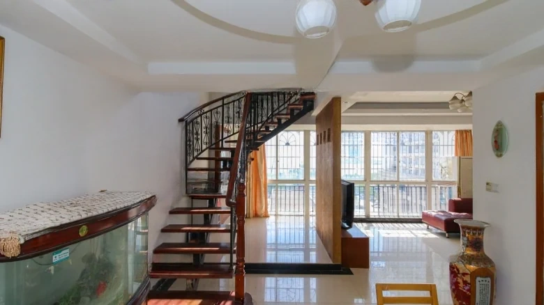 Huayun Tower - View 12