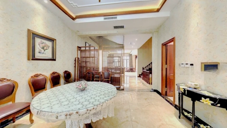 Zhonghai Shang Hu Shi Jia - View 14