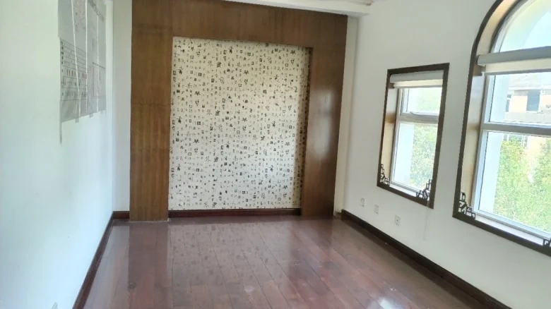 Shilinx International Villa - View 2