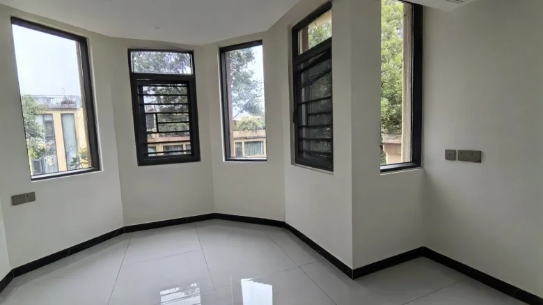 European Garden - View 9