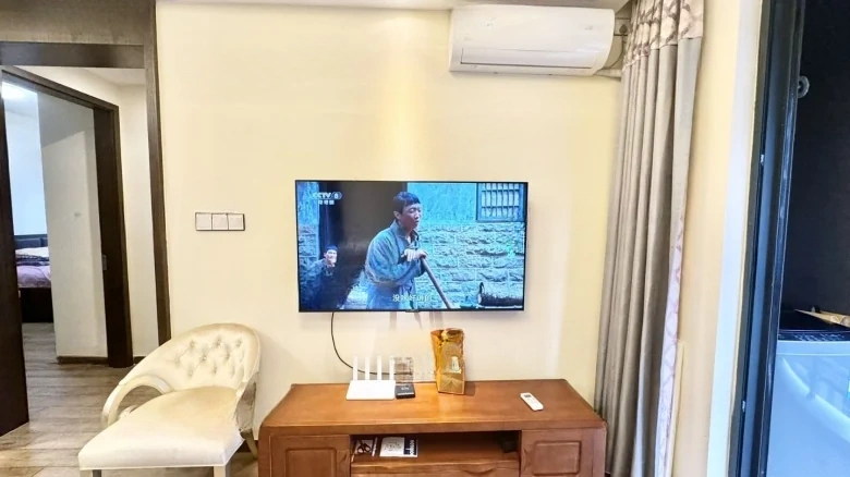 Sanya Yishan Lake - View 4