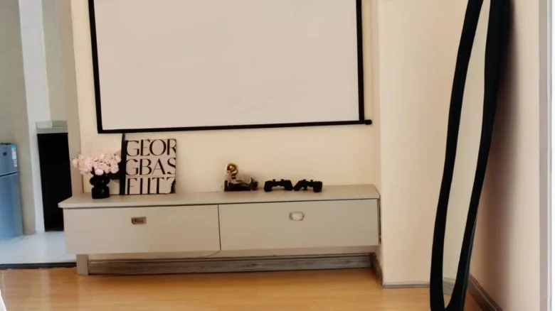 Purple Gold Tower - View 1