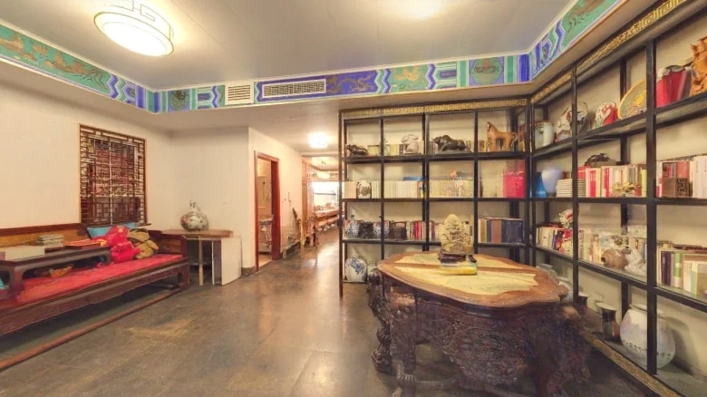 Lake Long Flower Abundance Fragrance Bay - View 1