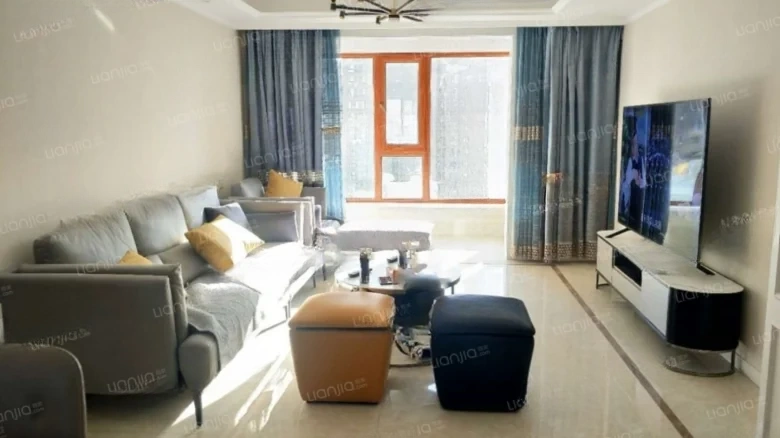 Vanke Jade Riverside Phase I - View 1