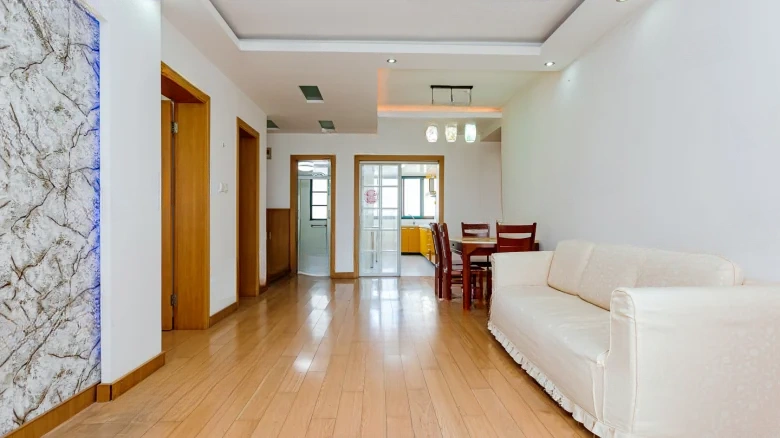 Hotan Apartment - View 9