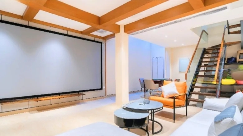 Ronaldbay Sanya Bay Harbor Area One - View 7