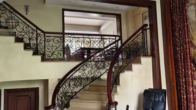 Prosperity Garden Courtyard Residence - View 9