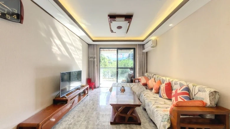 Sanya Yshan Lake - View 4