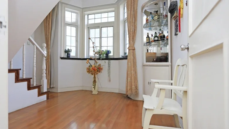 Imperial Villa - View 2