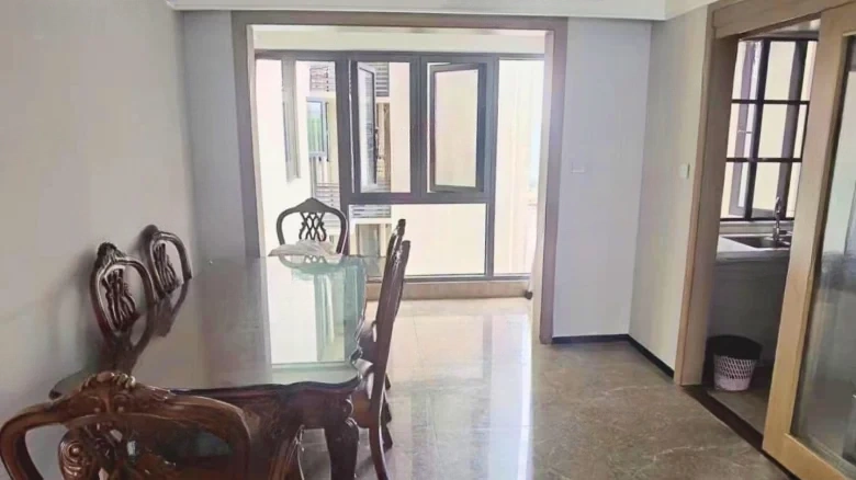 Poly Development Kingview Grace Residence - View 1