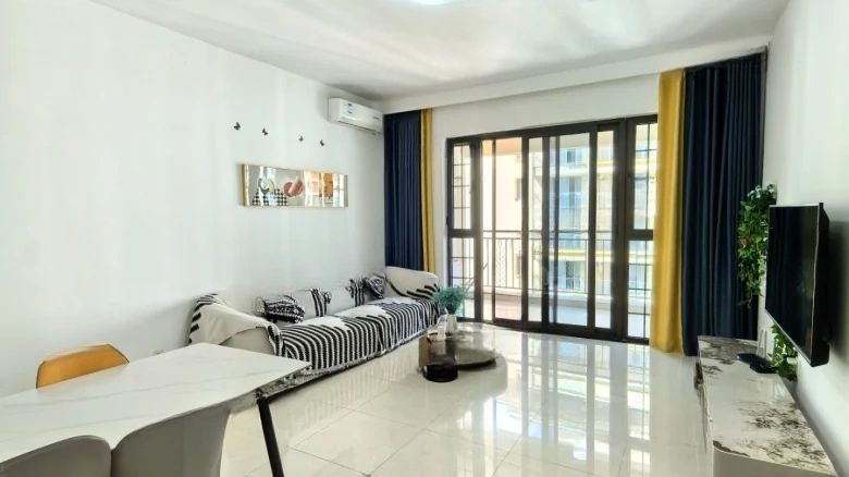 Peninsula Blue Bay - View 1