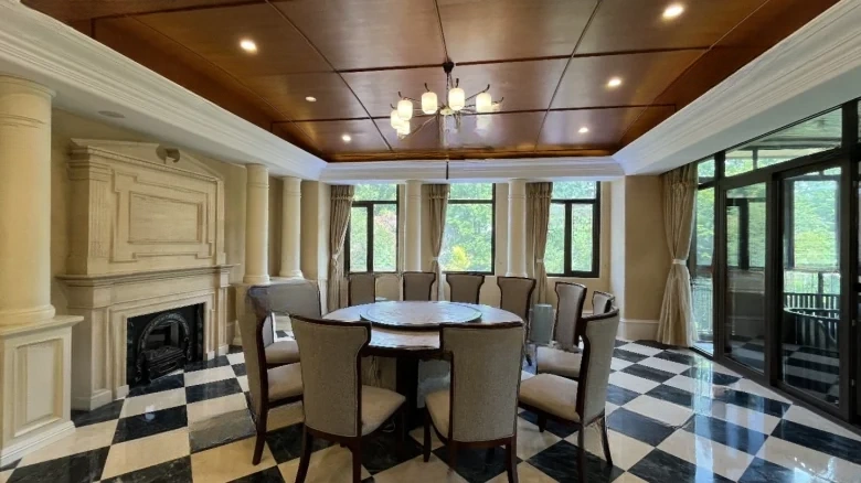 Lakeside Dragon Bridge County Phase I - View 8