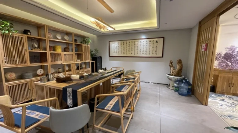 Kunming Plaza - View 3