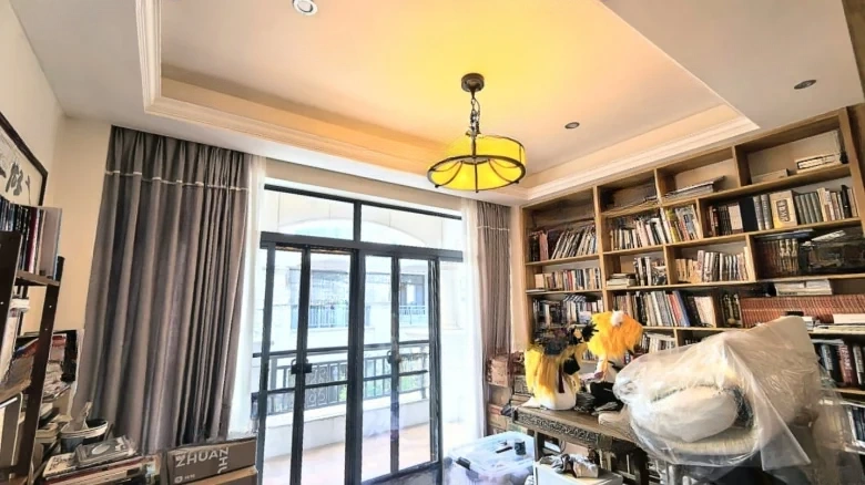 Lushang around the Island - View 1