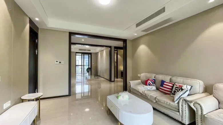 High Tech Purple Micro Hall - View 12