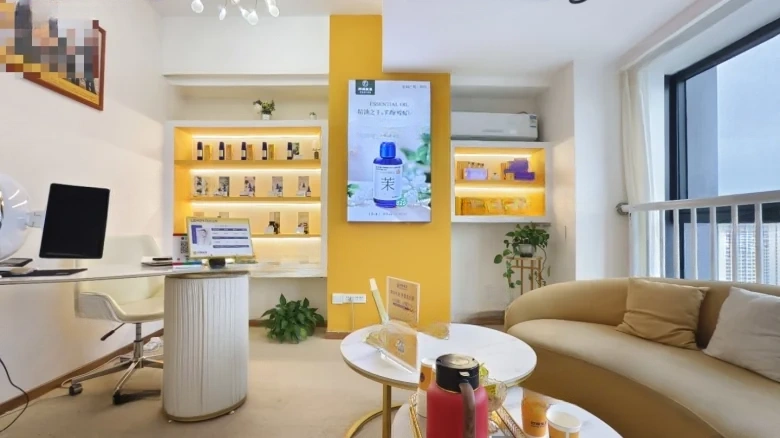 Lanzhou Center Office Tower - View 1