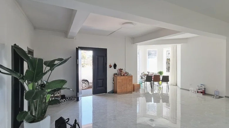 Golden Edge Mountain Villa - View 22