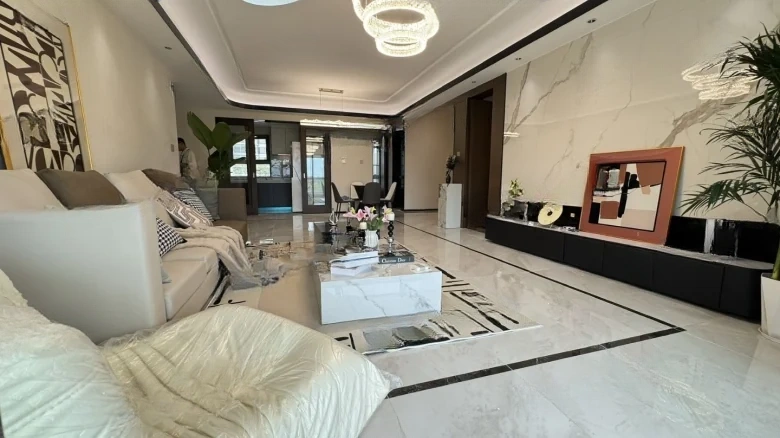 Radiant Verdant Grove - View 6