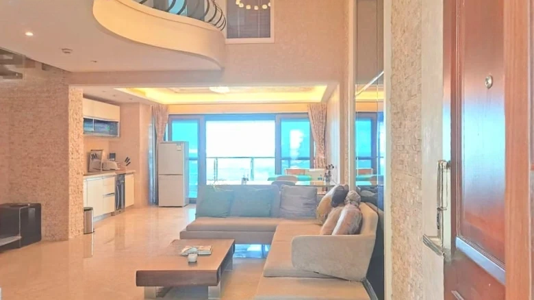 Half Mountain Peninsula Central Sea View Boulevard - View 1