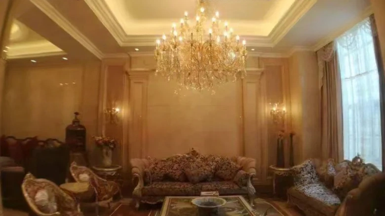 Emperor View Manor - View 15