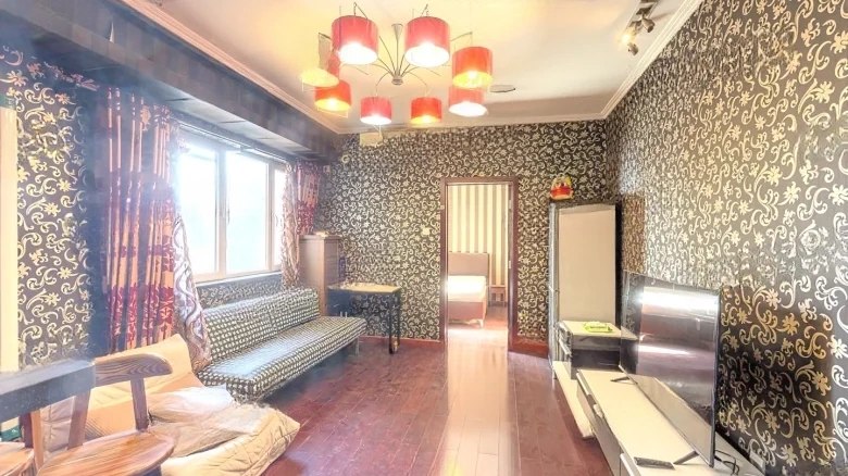 East Ring Residence Garden - View 4