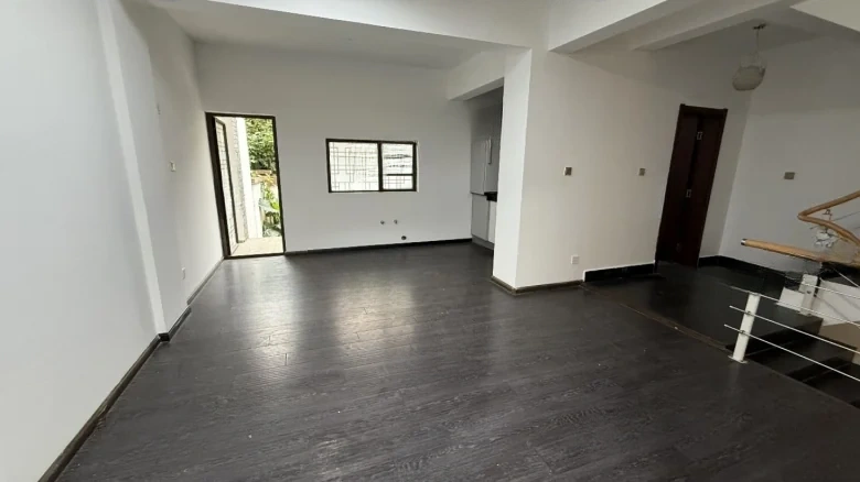 Fragrant Water and Wind - View 8