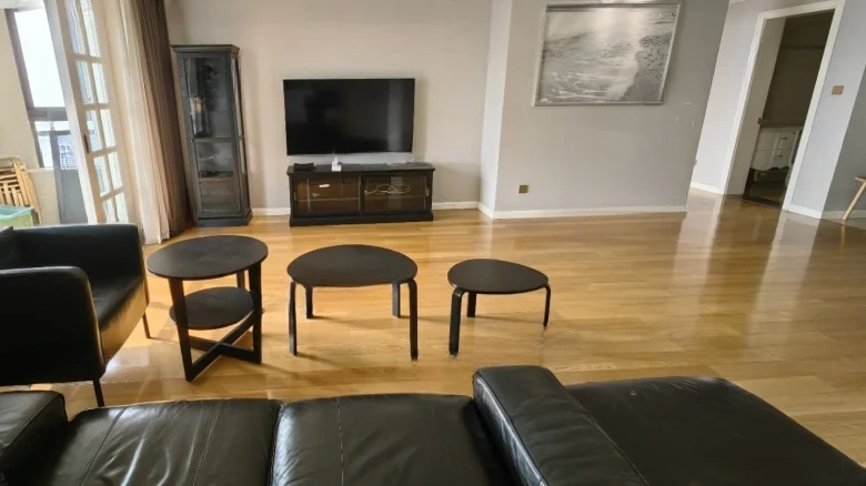 Hanlin Family Residence - View 7