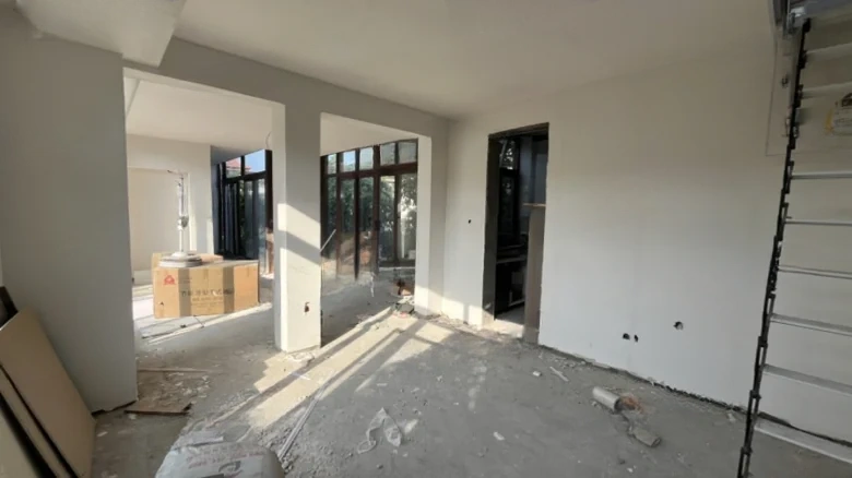 Ten Miles of Jiangnan Scenery - View 8