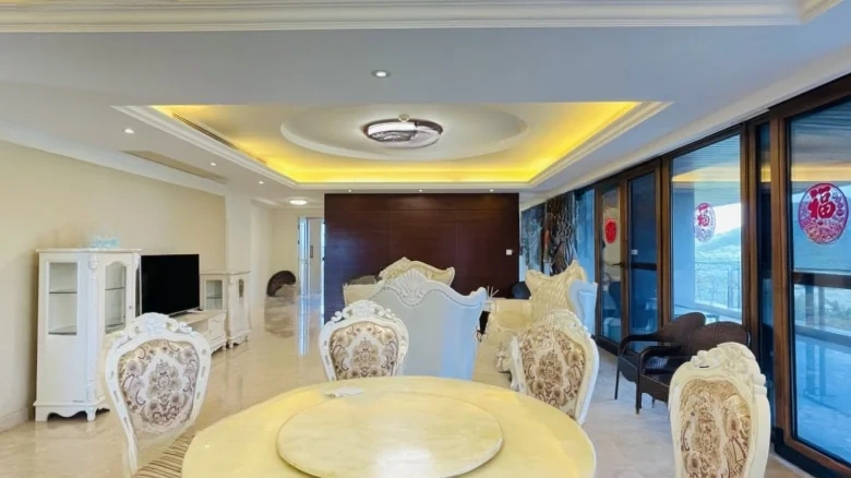 Halfhill Peninsula Central Sea View Avenue - View 1