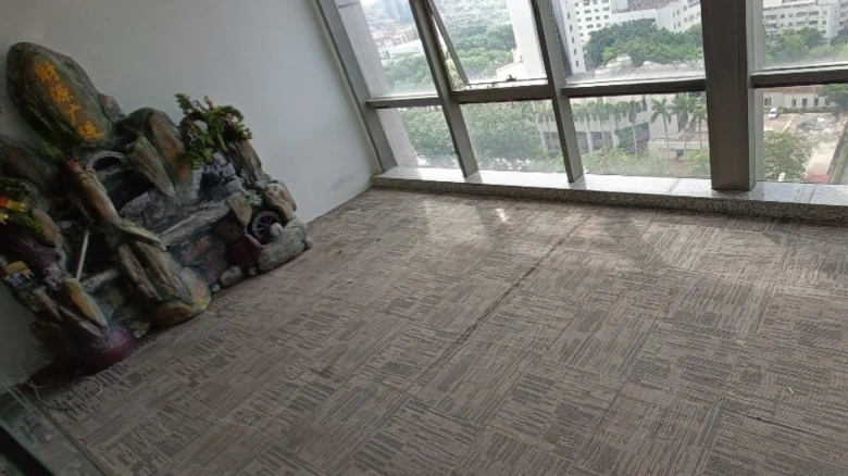 Yinlong Plaza - View 3