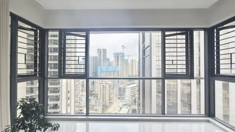 Royal View Court - View 2