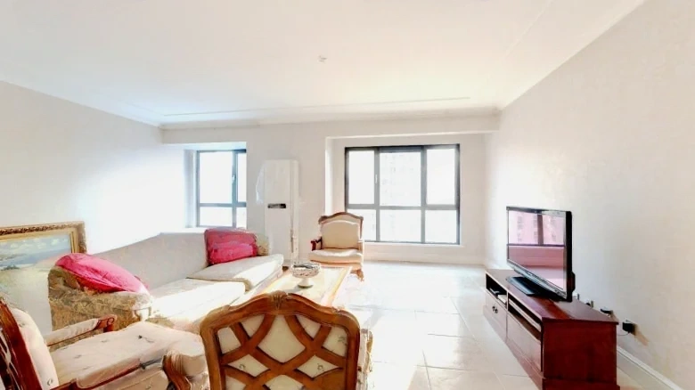 Hua Ye Rose Oriental - View 6