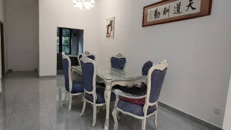 Recruitment Magnificent Bay View - View 1