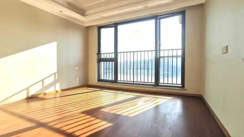 Jinhui Yujiang Six Steeds - View 1