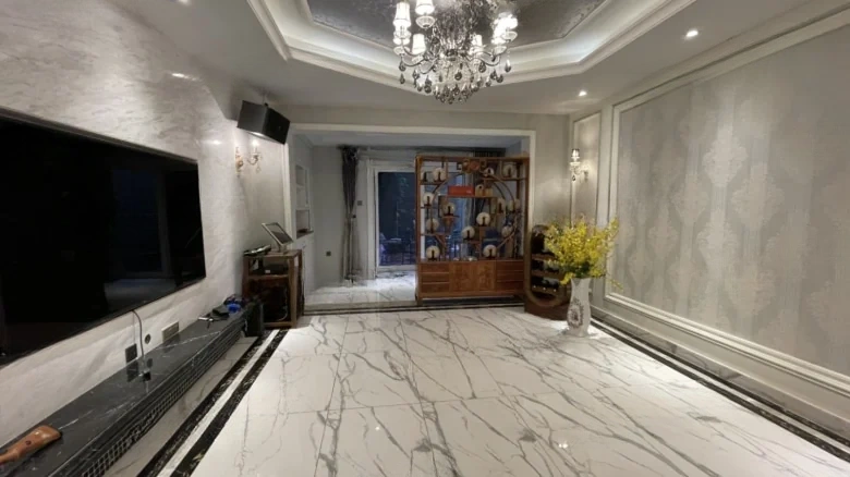 Park 1903 Montaxi - View 1