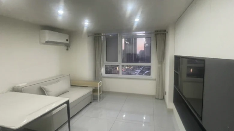 Ju Cheng Hua Yi Building, Tower 2 - View 1