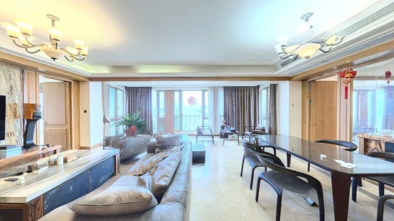 Vanke Lake Heart Island - View 6