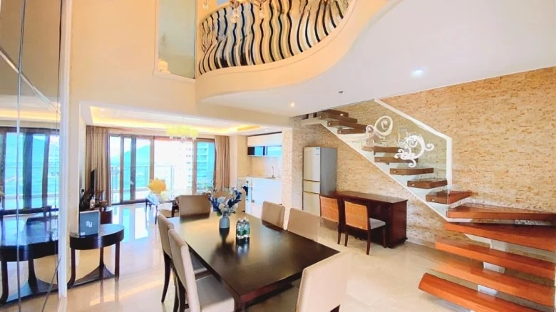 Half Mountain Peninsula Central Sea View Boulevard - View 1