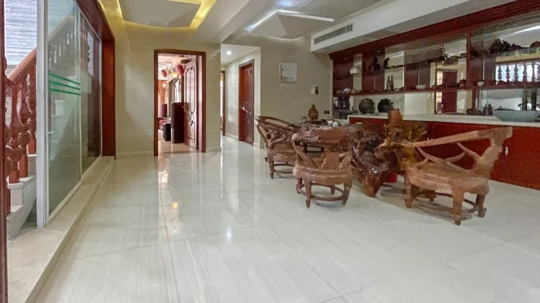 Zhongshan Mei Lu - View 18