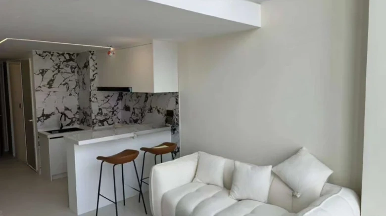 Cloud Seal · Joy Seal - View 1