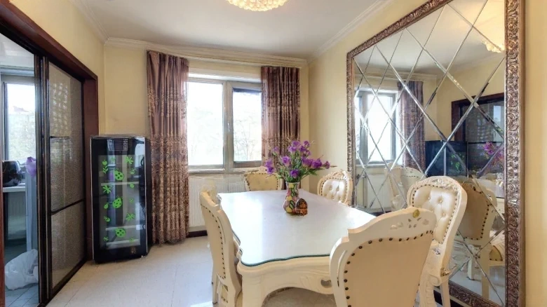 Observation Construction Courtyard Garden - View 1