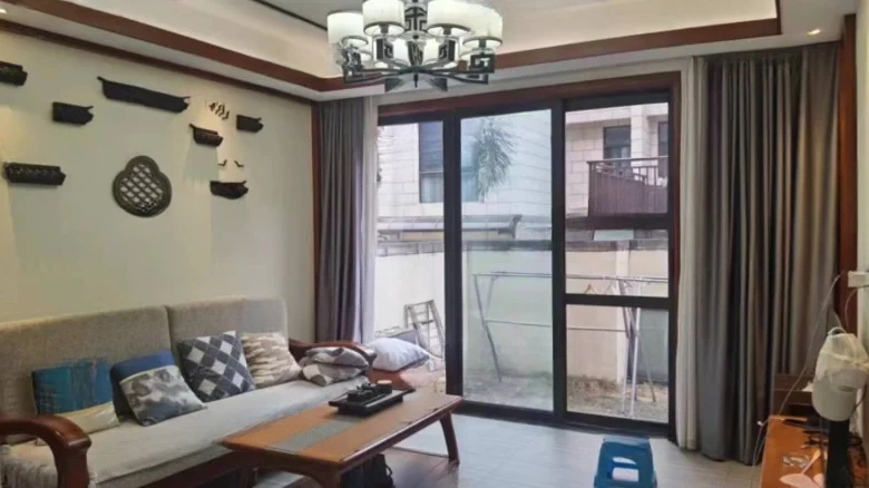 Liantou·Haitang Yun - View 1